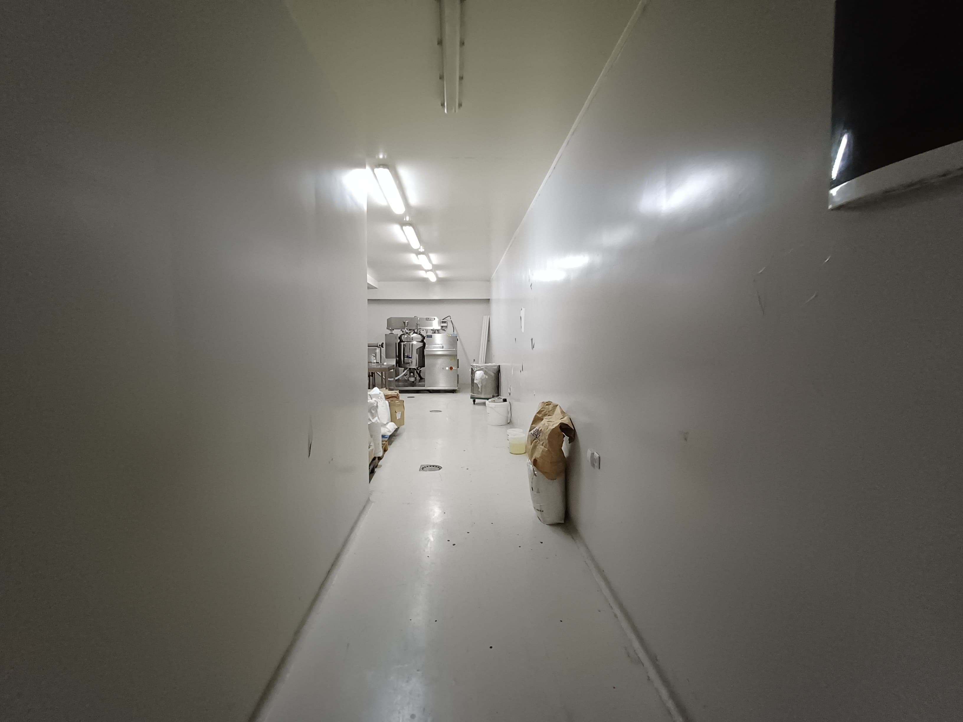 Industrial Complex with Two Buildings in Madjari - For Rent - Gazi Baba - Image 15