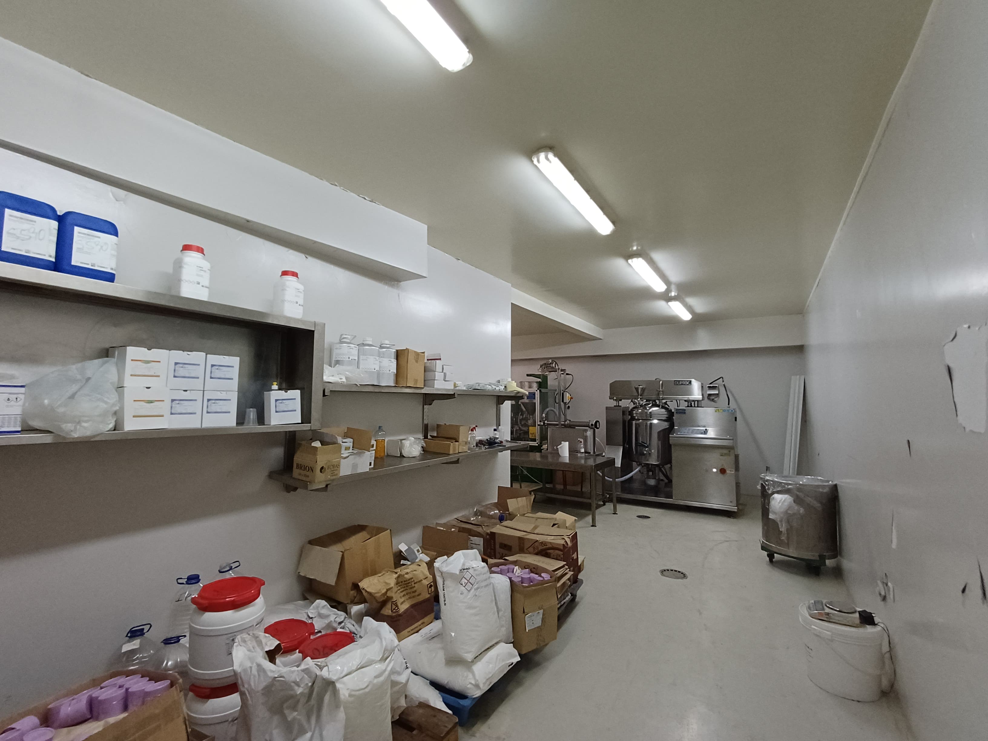 Industrial Complex with Two Buildings in Madjari - For Rent - Gazi Baba - Image 16