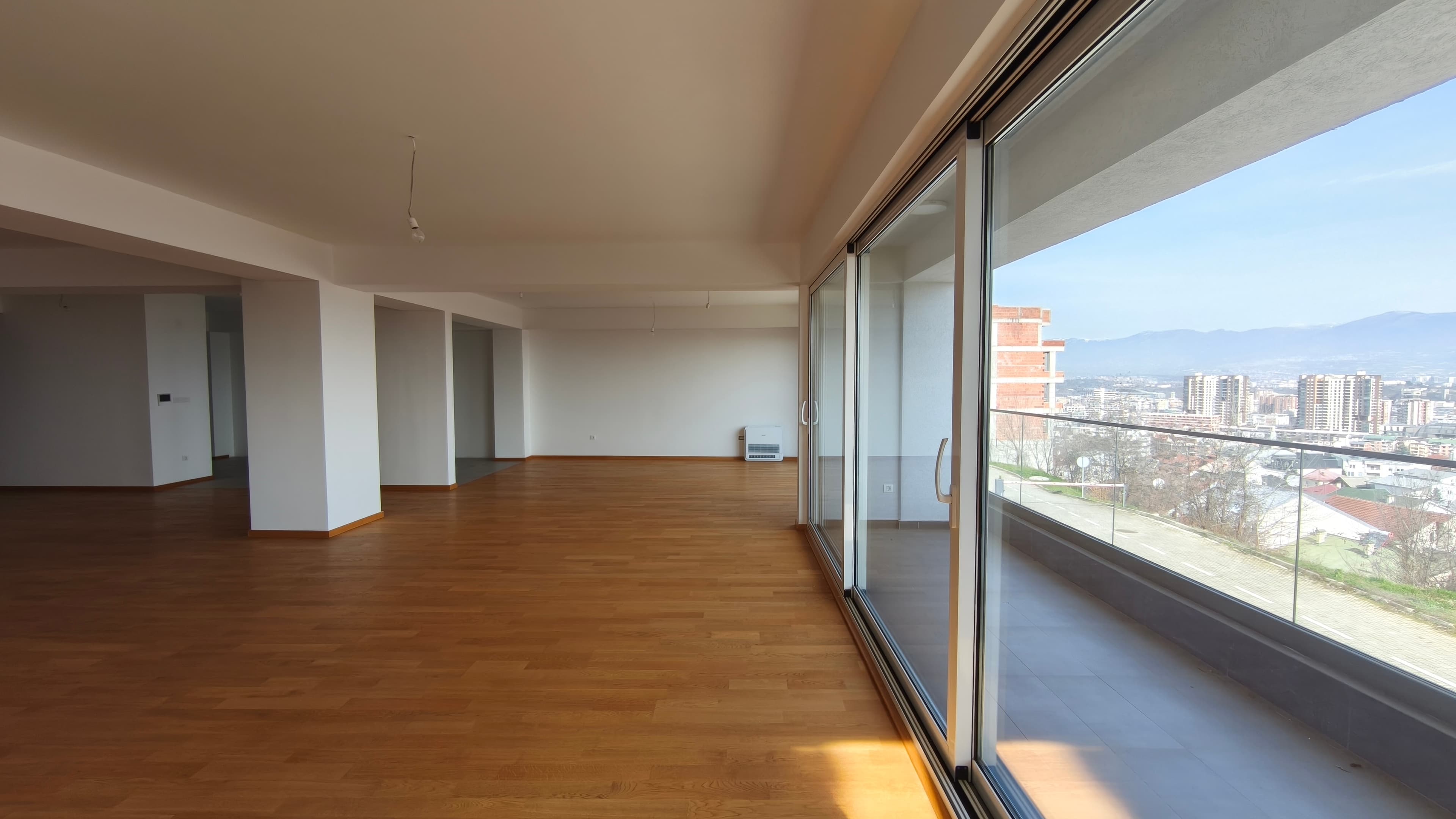 Модерен и просторен стан 258m2 на Водно - За Продажба - Водно - Слика 7