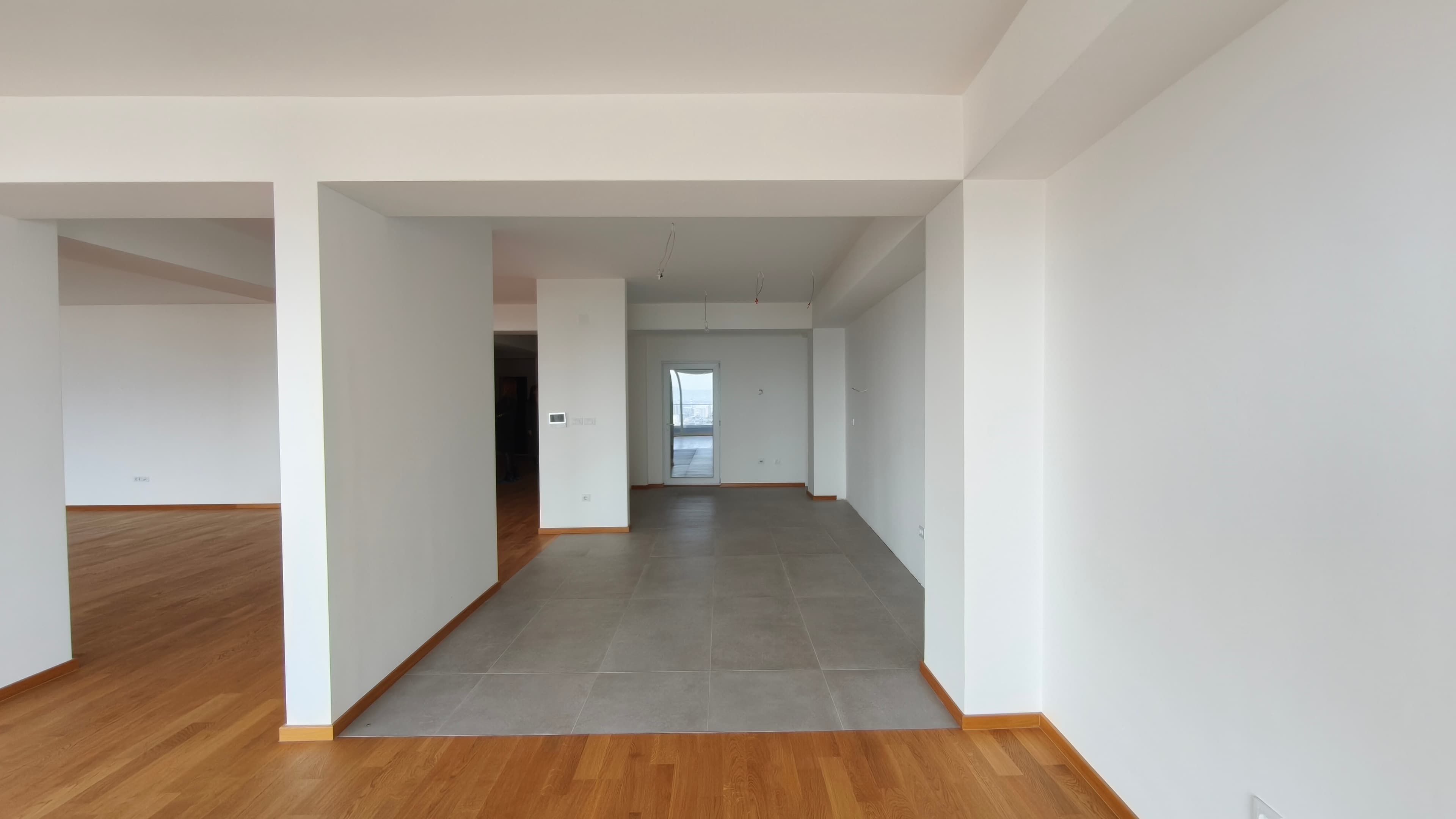 Модерен и просторен стан 258m2 на Водно - За Продажба - Водно - Слика 11