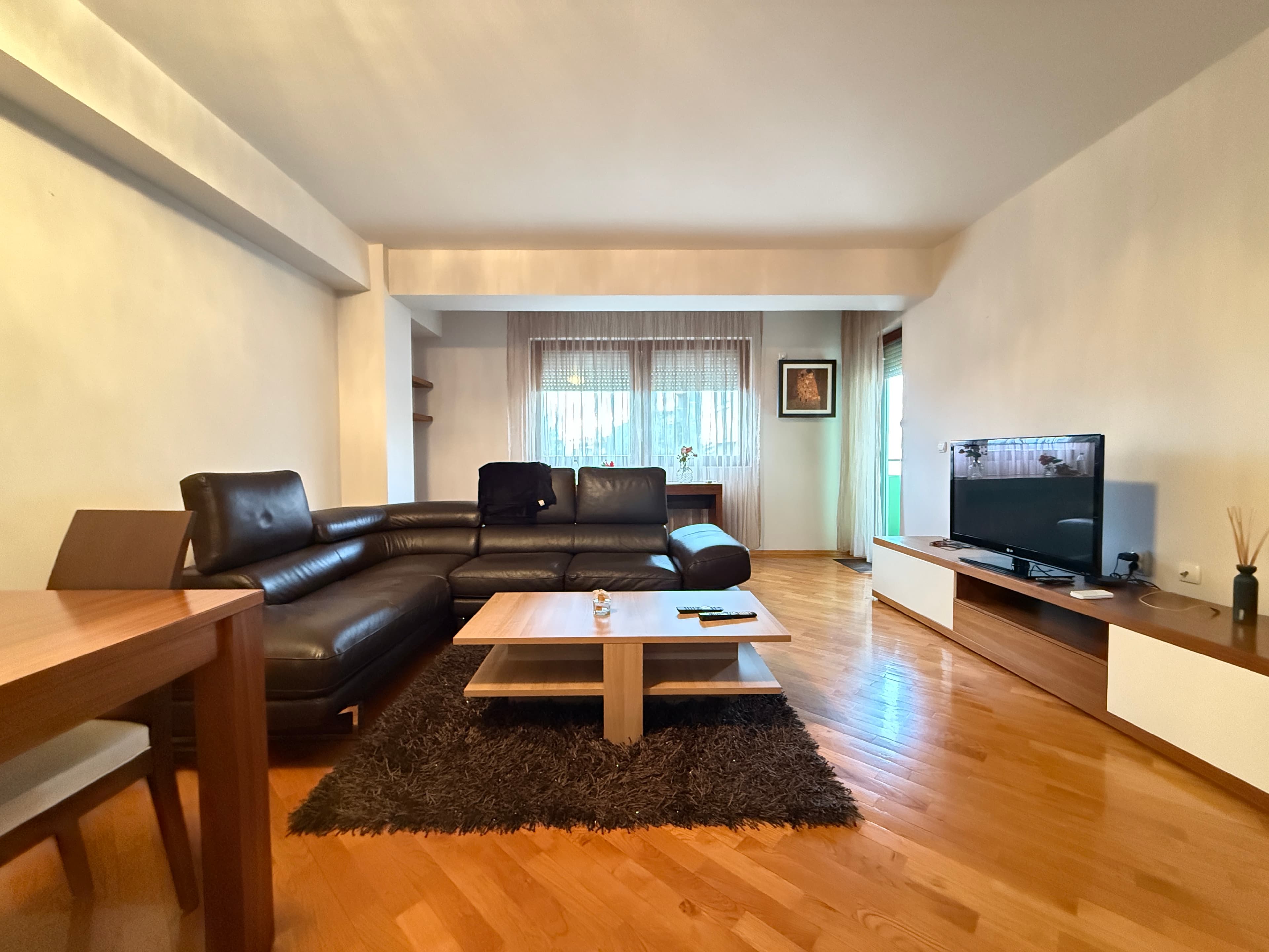 Fully furnished apartament 123m2 on Vodno - For Rent - Vodno