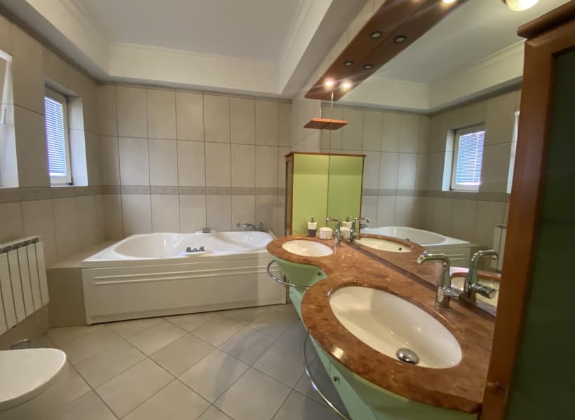 Beautiful house with spacious yard with swimming pool - For Sale - Crniche - Image 18