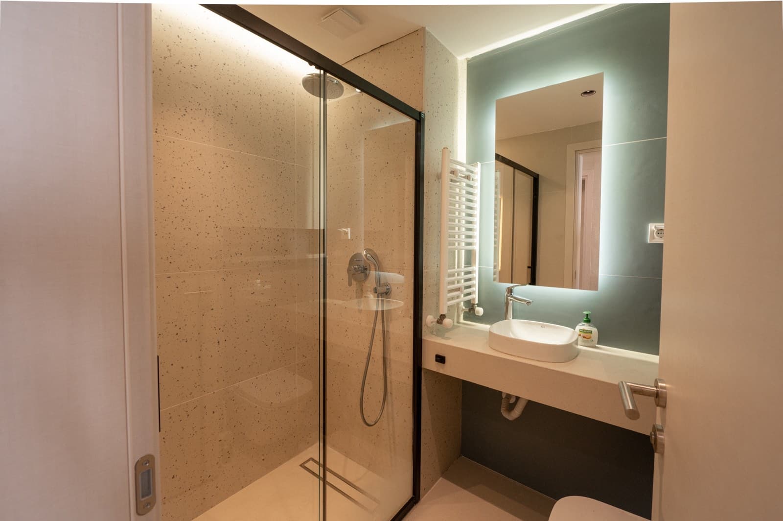 Стилски стан 111м2 во Тафталиџе - За Изнајмување - Карпош - Слика 8