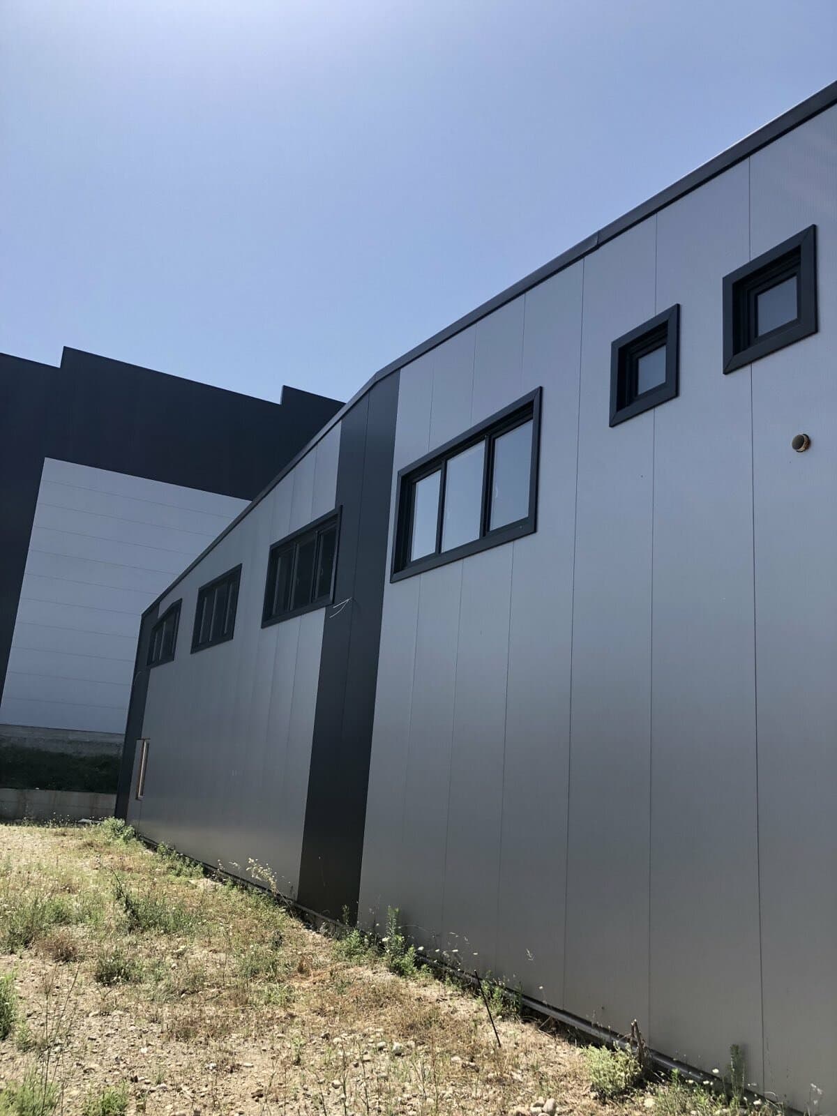 Индустриска хала со плац во Ќојлија - 3