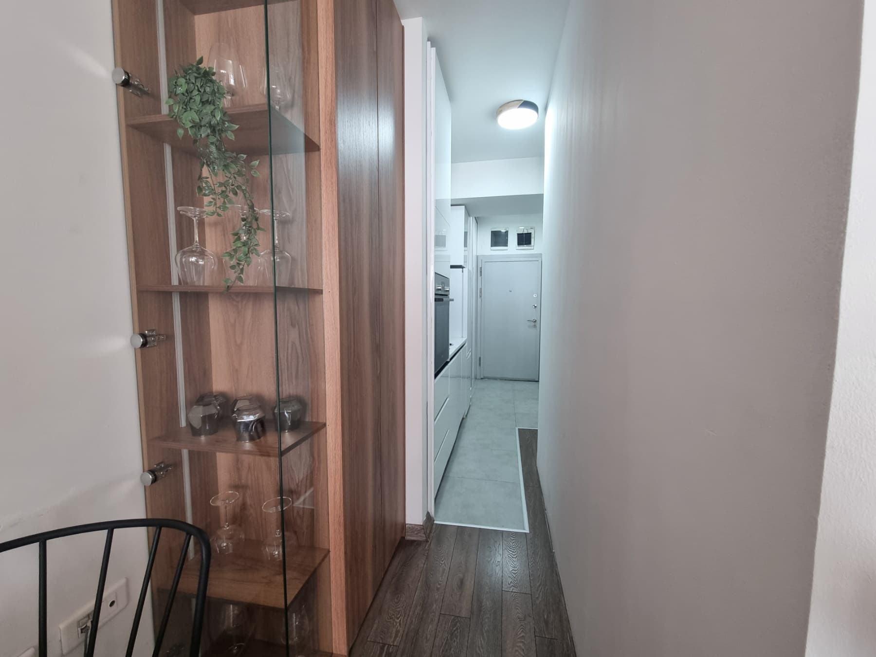 Функционален стан 40м2 во Карпош - За Изнајмување - Карпош - Слика 6