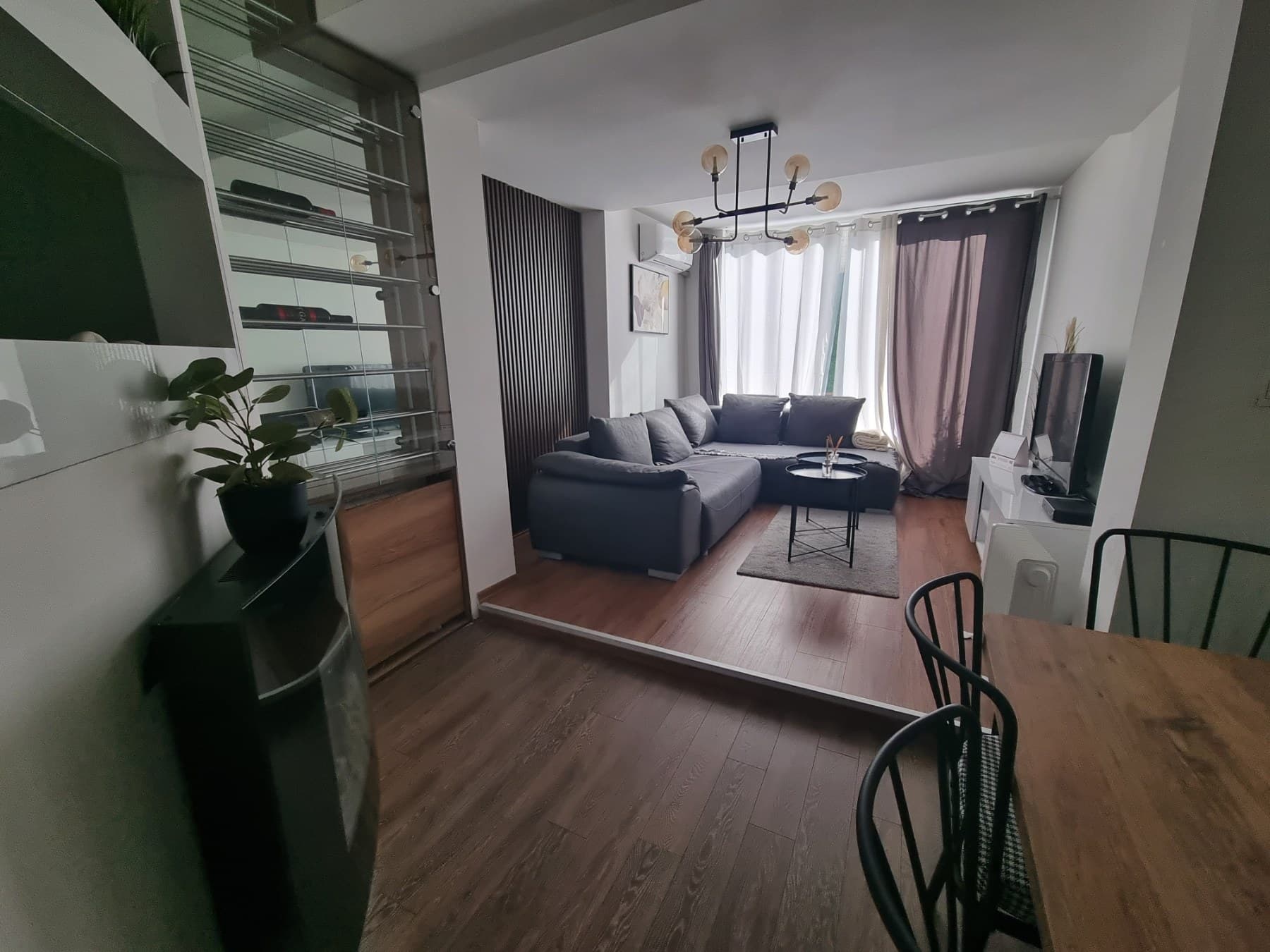 Функционален стан 40м2 во Карпош - За Изнајмување - Карпош - Слика 4