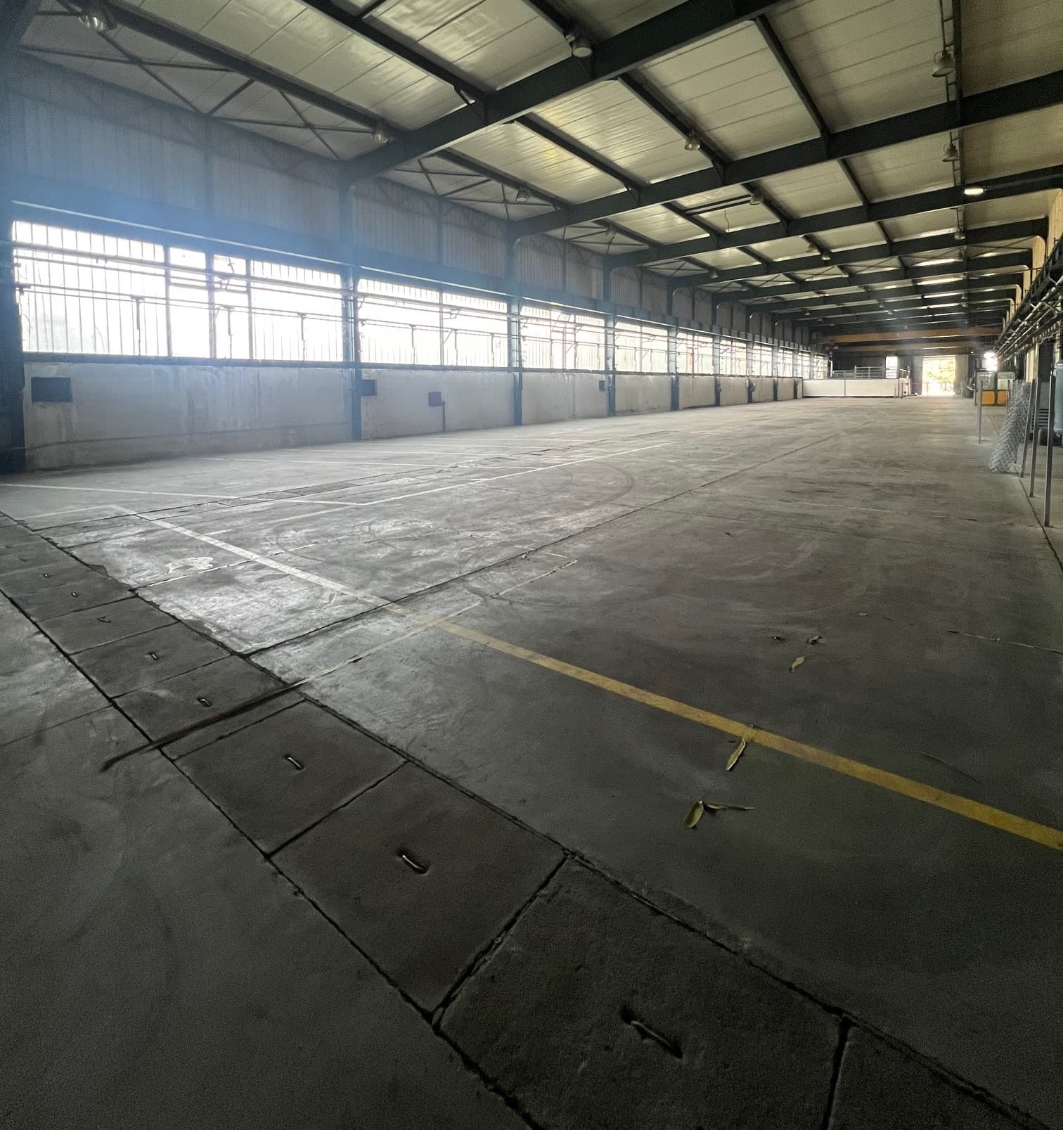 Магацински простор 1500м2 во Гази Баба - За Изнајмување - Гази Баба - Слика 4