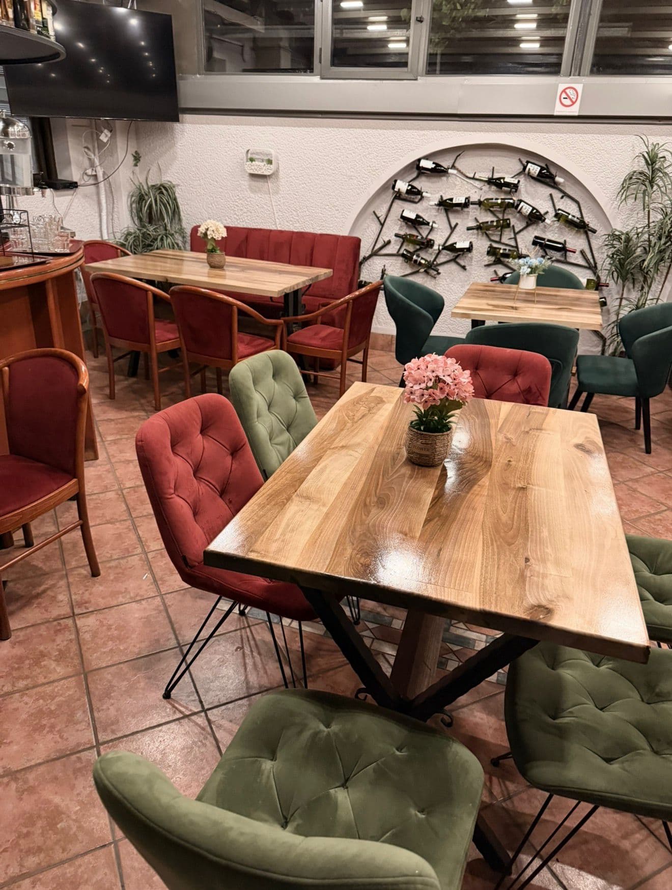 Fully equipped café for rent in the Center - For Rent - Centar - Image 5