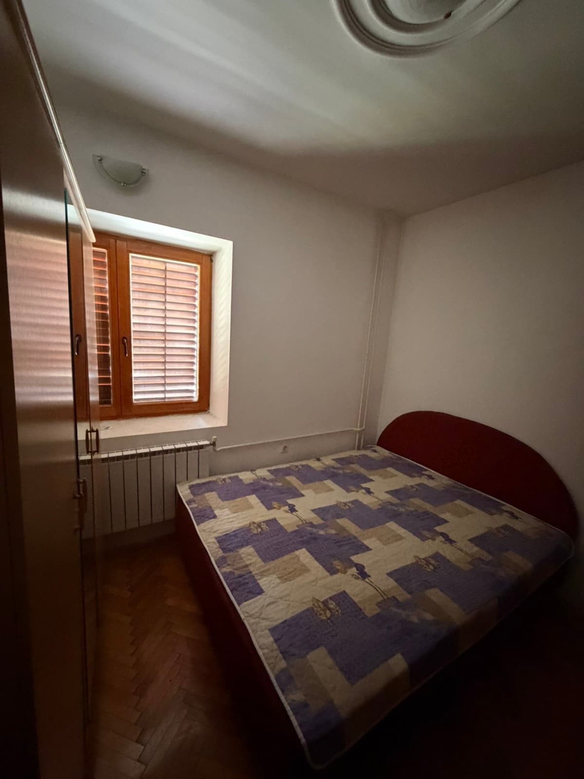 Kуќа 276м2 во Визбегово - За Продажба - Петровец - Слика 10