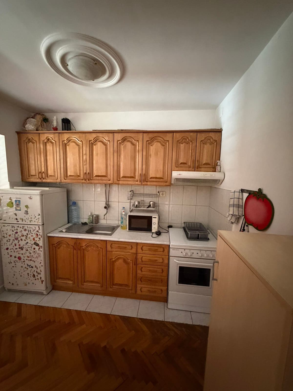 Kуќа 276м2 во Визбегово - За Продажба - Петровец - Слика 6