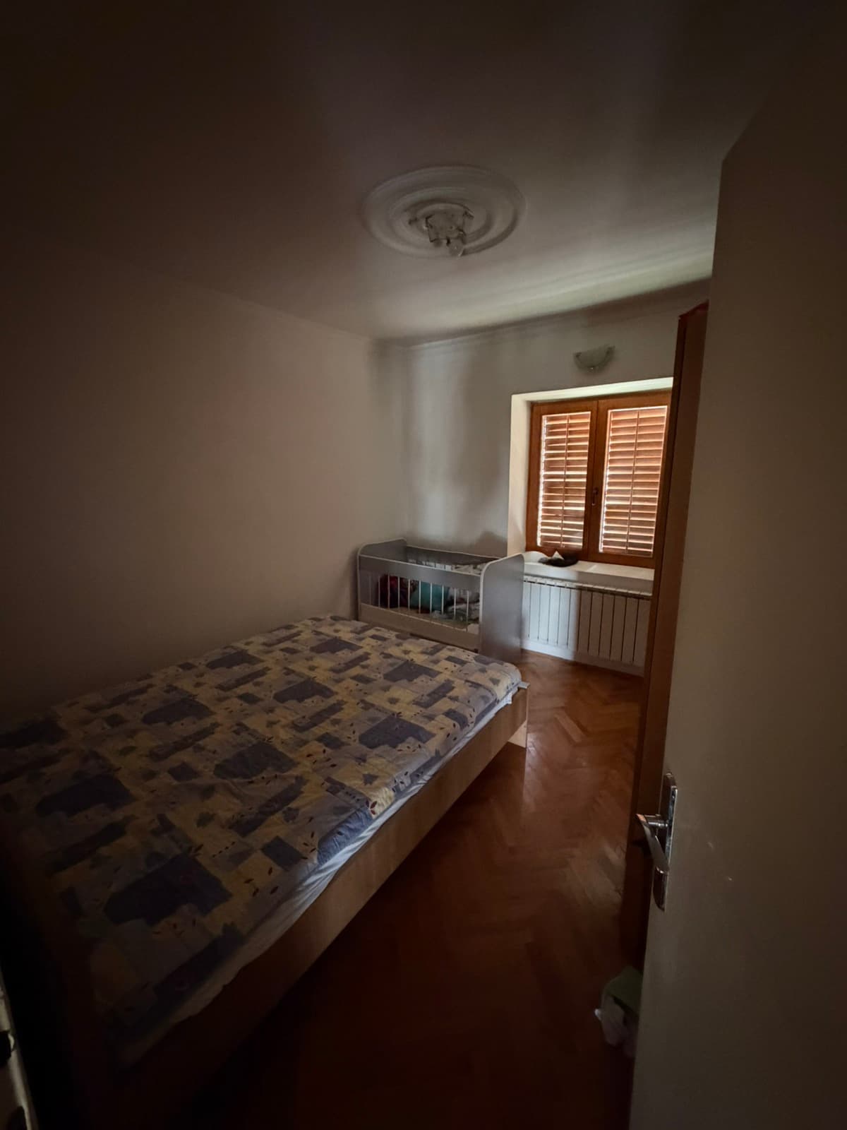 Kуќа 276м2 во Визбегово - За Продажба - Петровец - Слика 9