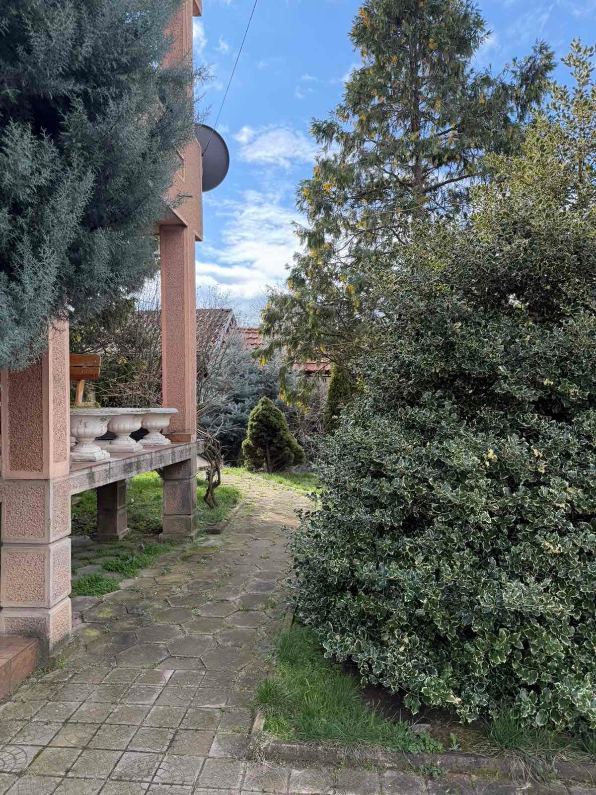 Kуќа 276м2 во Визбегово - За Продажба - Петровец - Слика 24