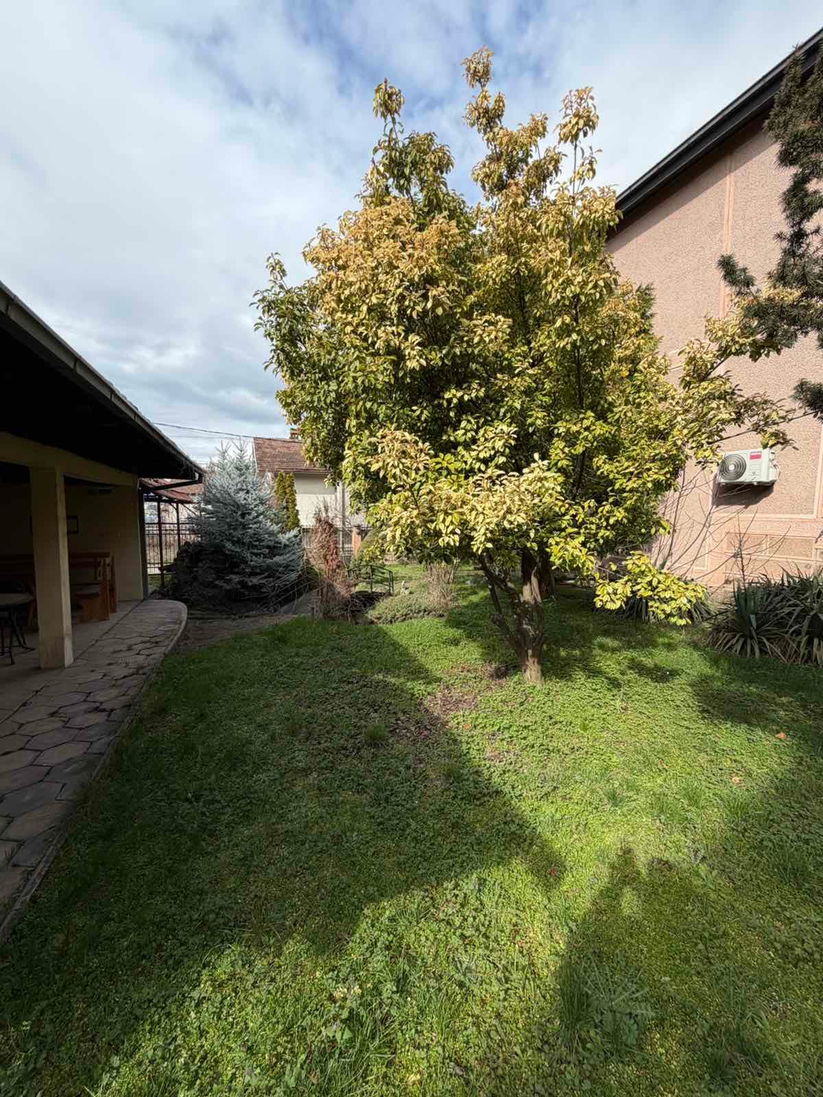 Kуќа 276м2 во Визбегово - За Продажба - Петровец - Слика 26