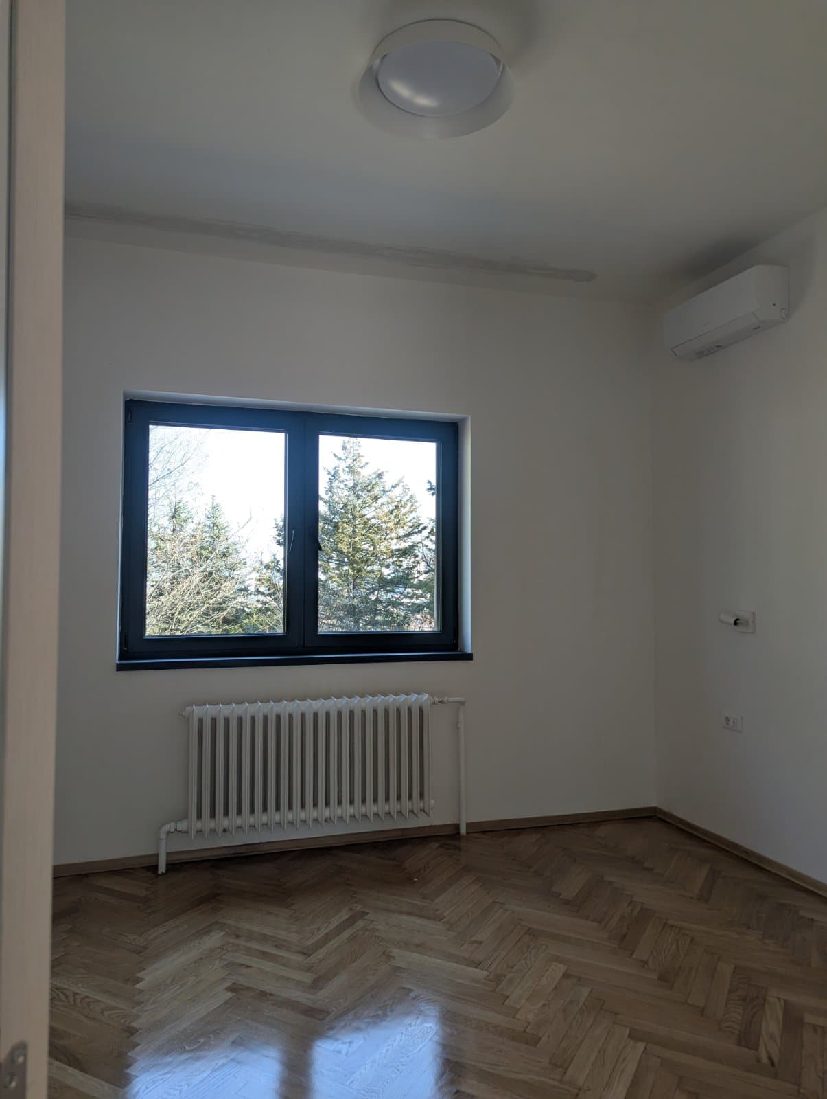 Се изнајмува деловен простор на Водно - За Изнајмување - Водно - Слика 6