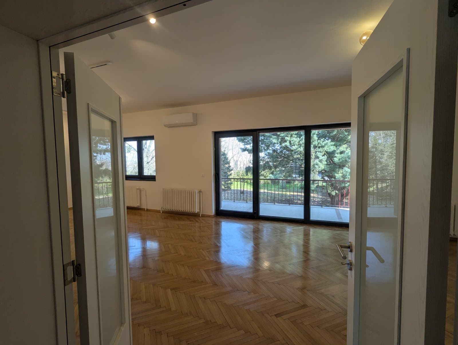 Се изнајмува деловен простор на Водно - За Изнајмување - Водно - Слика 4