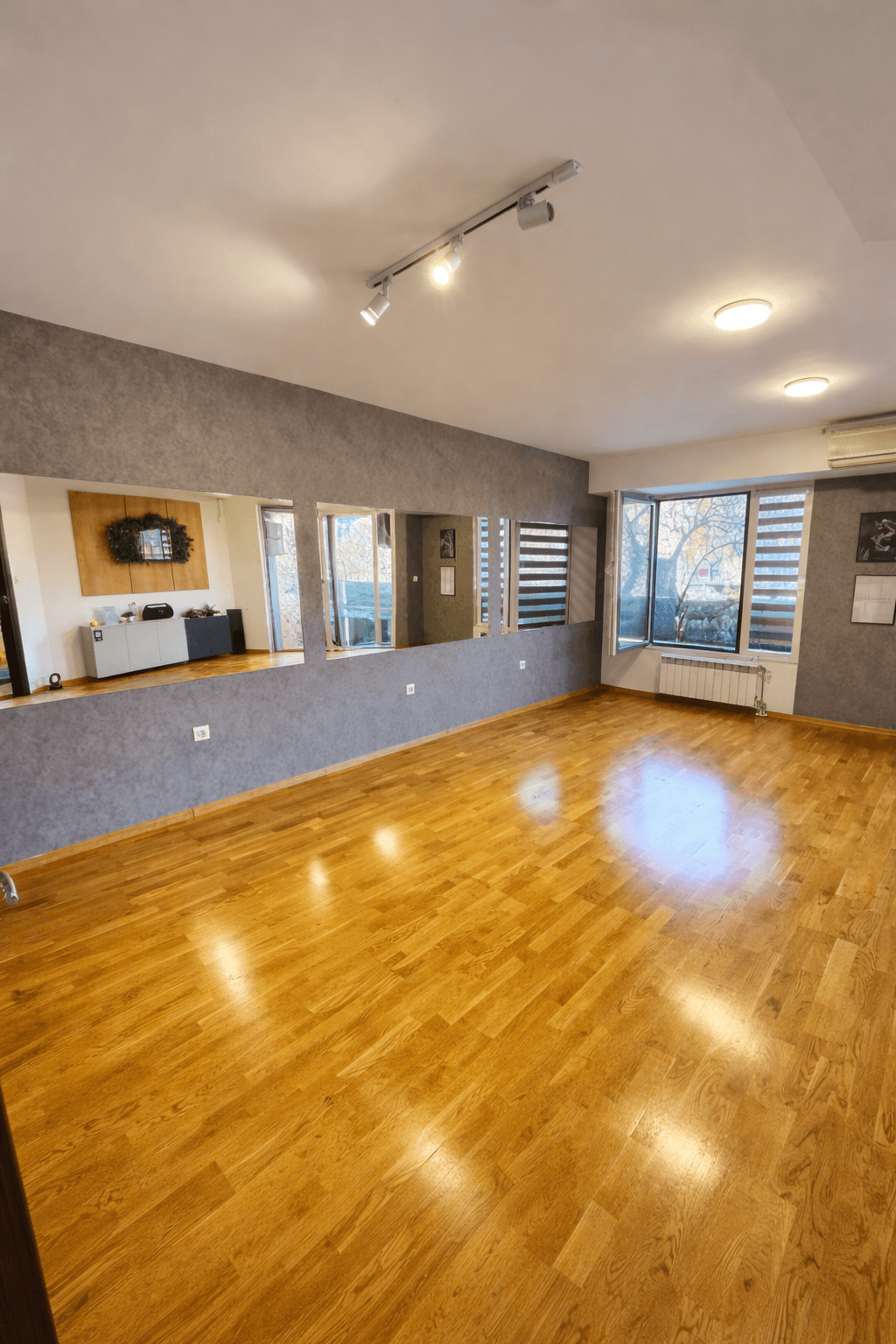 Office space for rent in Aerodrom - For Rent - Aerodrom