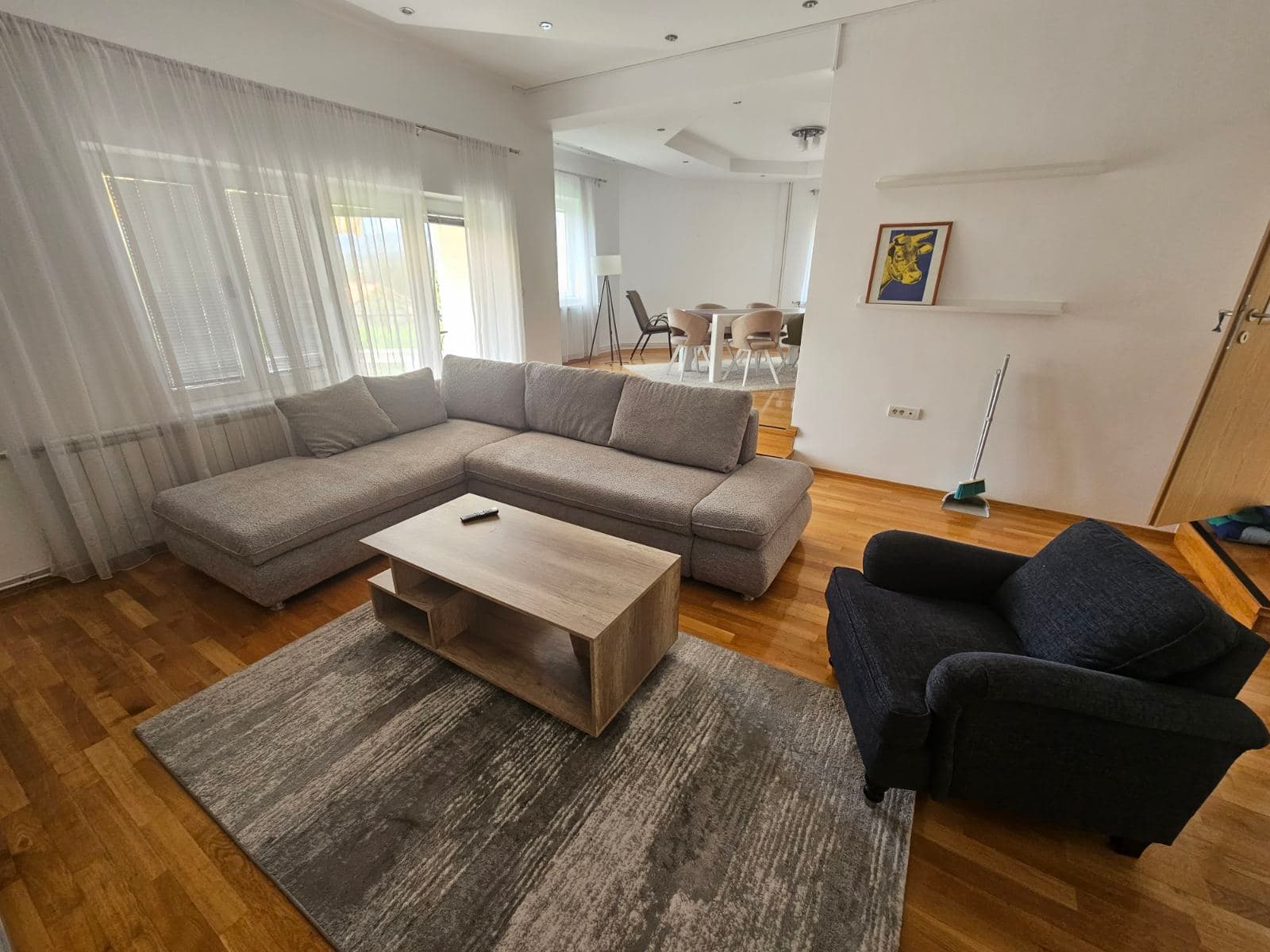 House 300m² in Bardovci - For Rent - Bardovci