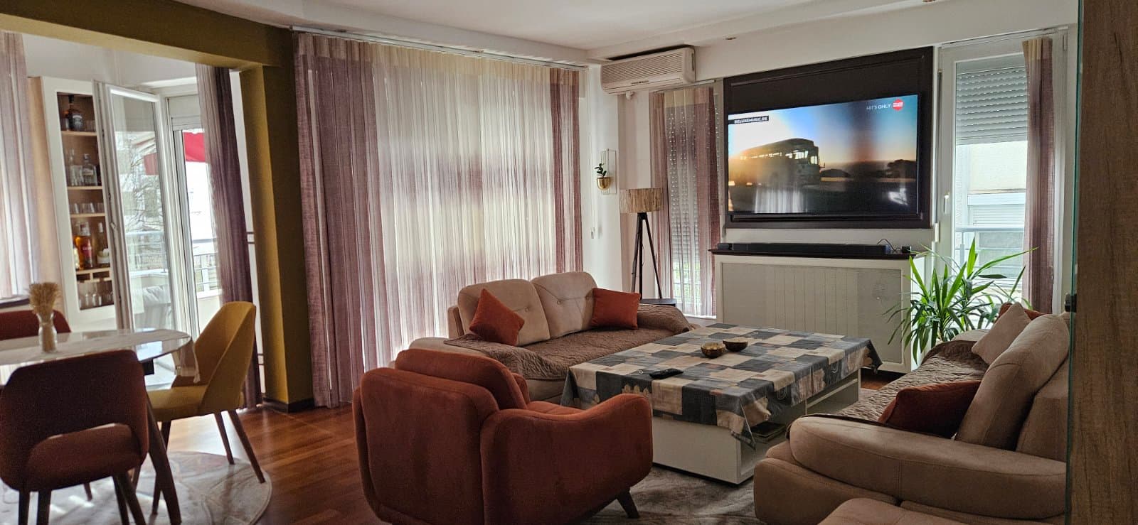 Комплетно опремен стан 121м² во Козле - За Изнајмување - Карпош - Слика 4