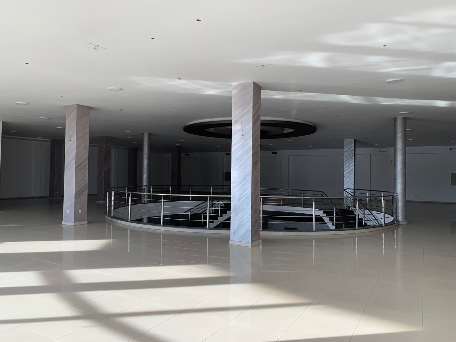 Business property for rent in Struga - For Rent - Ohrid - Image 1