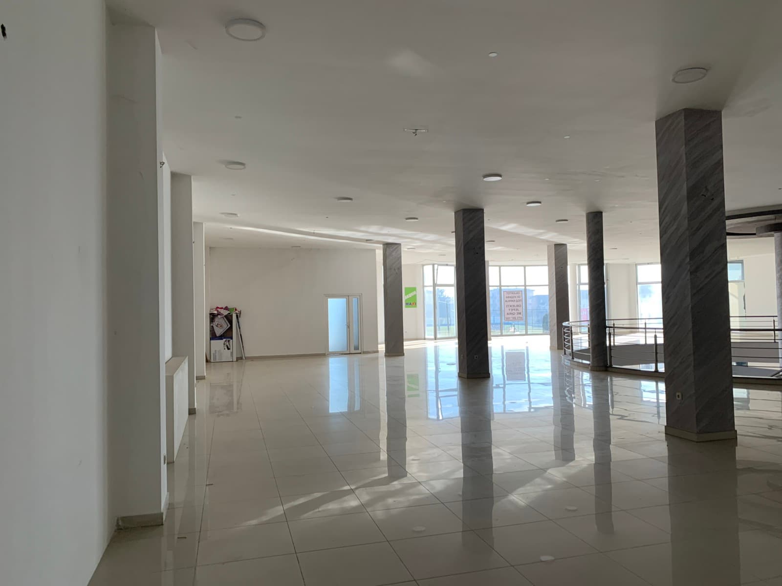 Business property for rent in Struga - For Rent - Ohrid - Image 2