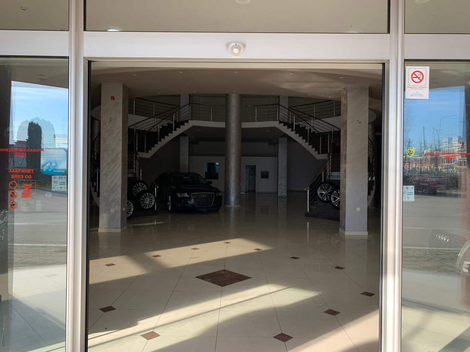 Business property for rent in Struga - For Rent - Ohrid - Image 9