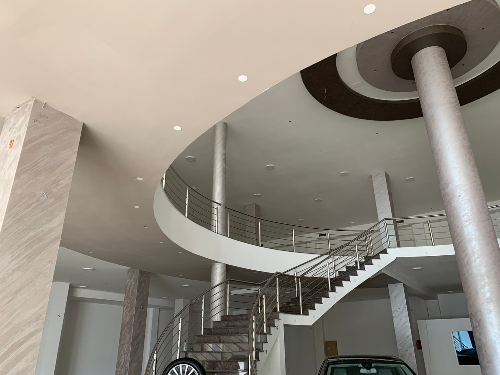 Business property for rent in Struga - For Rent - Ohrid - Image 11