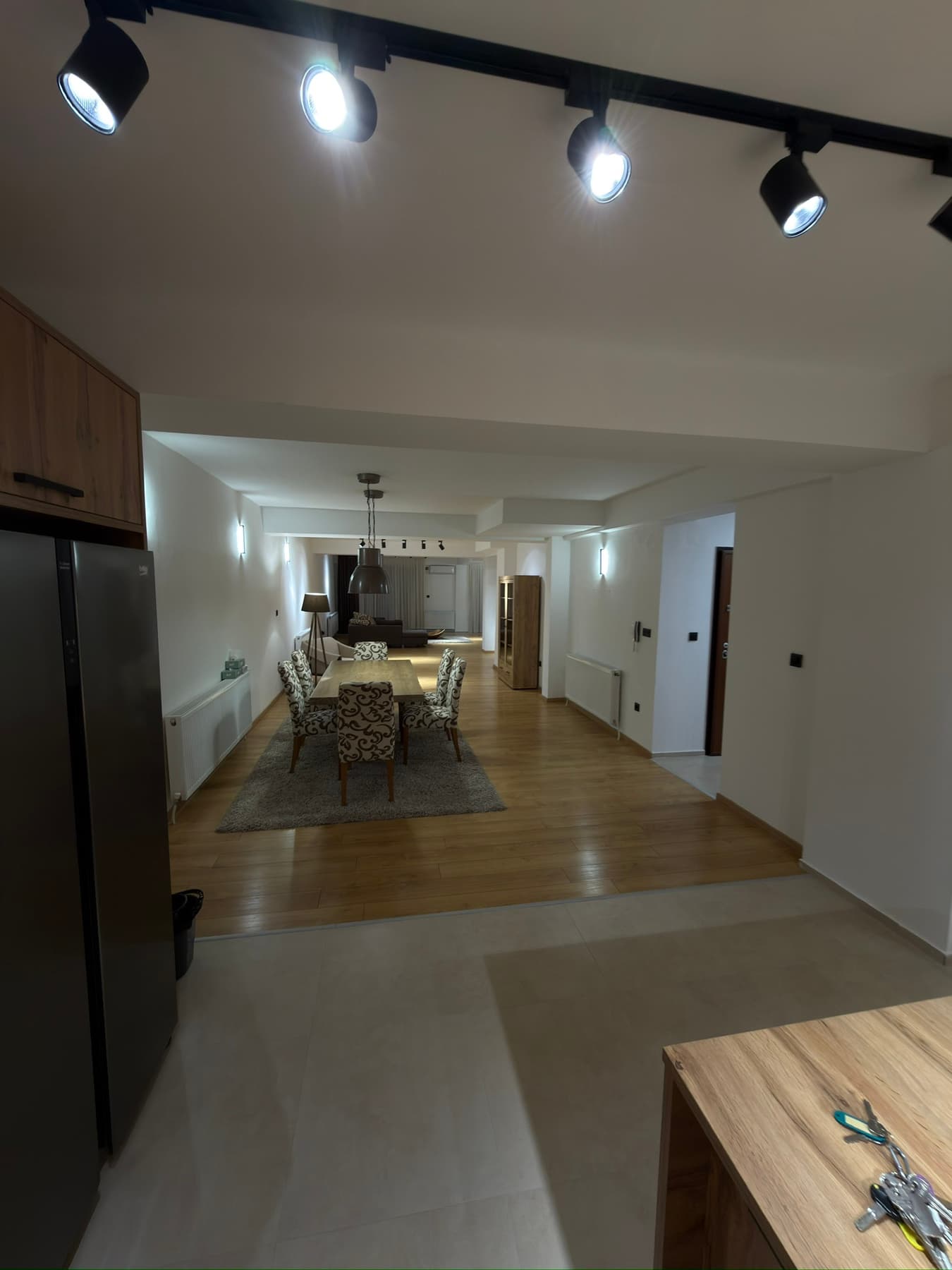 Стан 170м² со двор 120м² во Црниче - За Изнајмување - Црниче - Слика 4