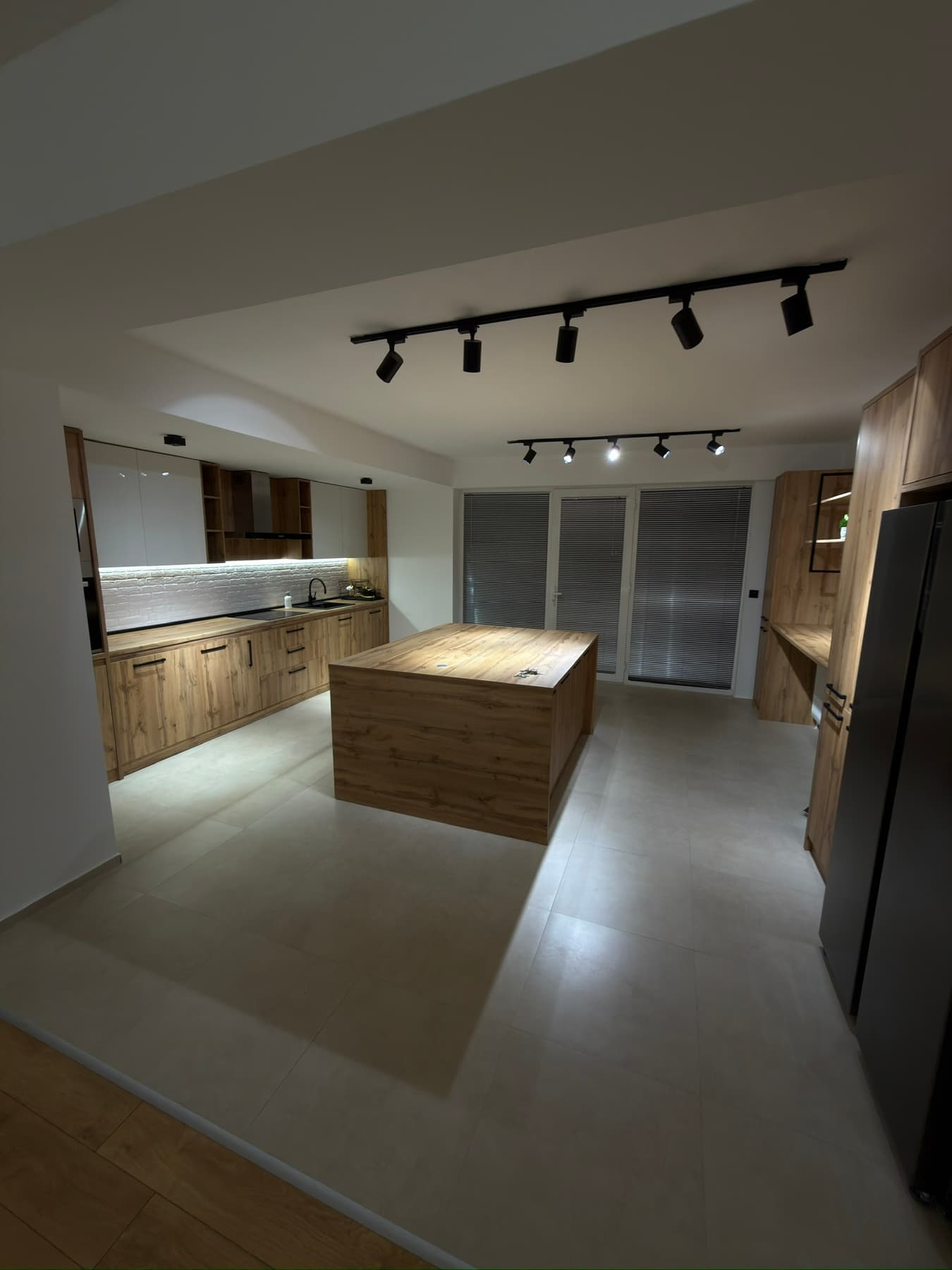 Стан 170м² со двор 120м² во Црниче - За Изнајмување - Црниче - Слика 6