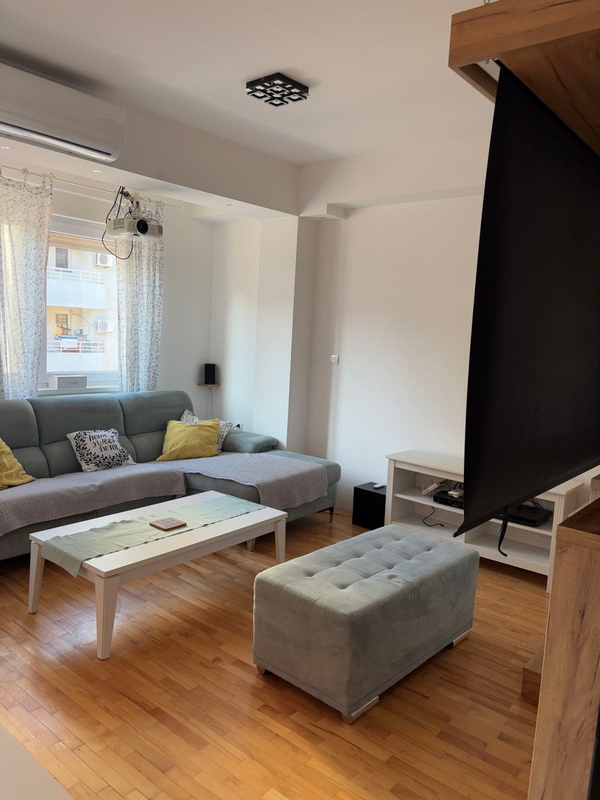 Стан 64м2 во Центар - За Изнајмување - Центар - Слика 7