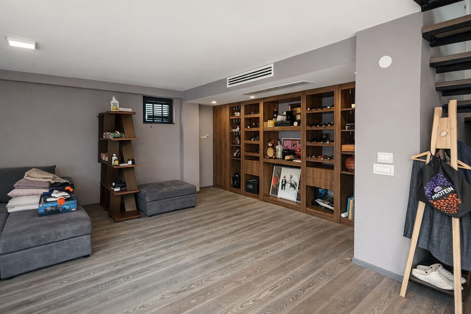 Модерен стан 190м2 во Козле - За Продажба - Карпош - Слика 2