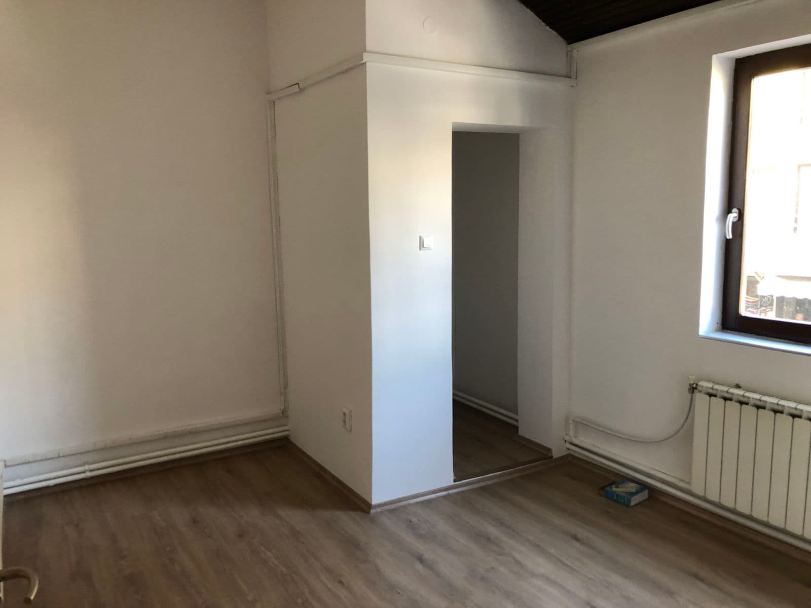 Се изнајмува деловен простор во Центар - За Изнајмување - Центар - Слика 6