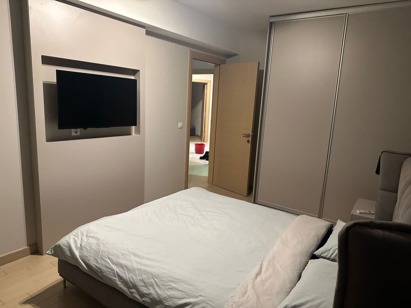 Fully furnished apartment 135m2 in Flatiron - For Rent - Kisela Voda - Image 7