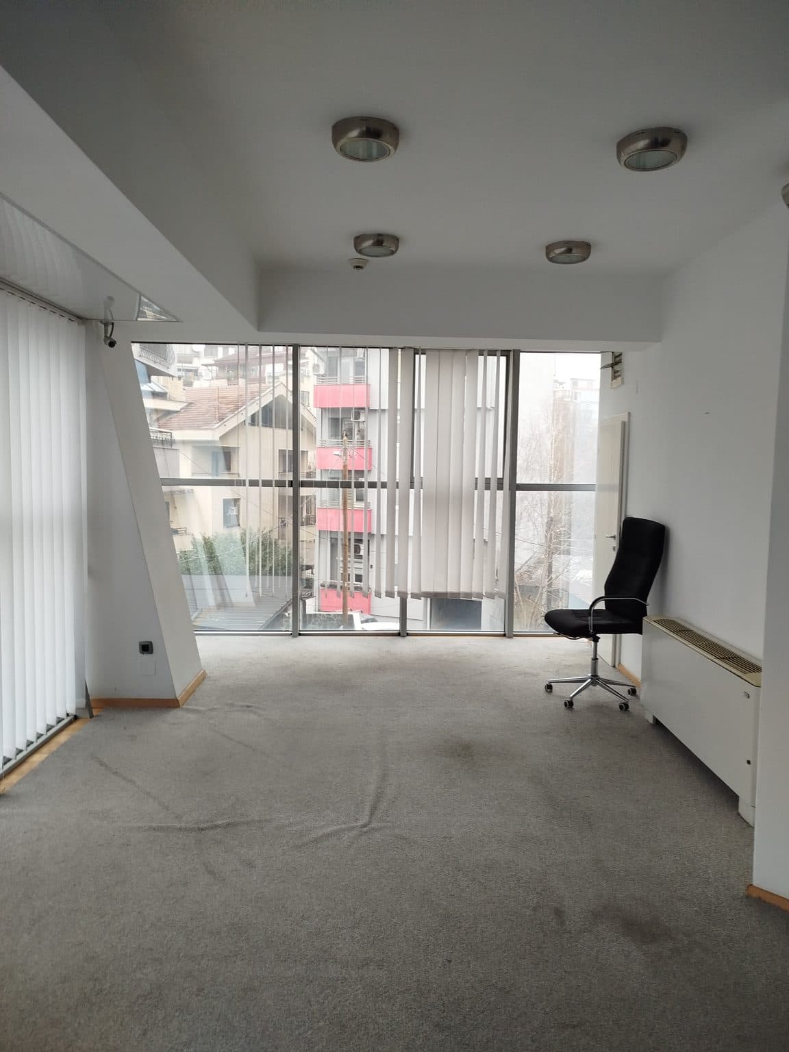 Деловен објект за продажба во Центар - Слика 9