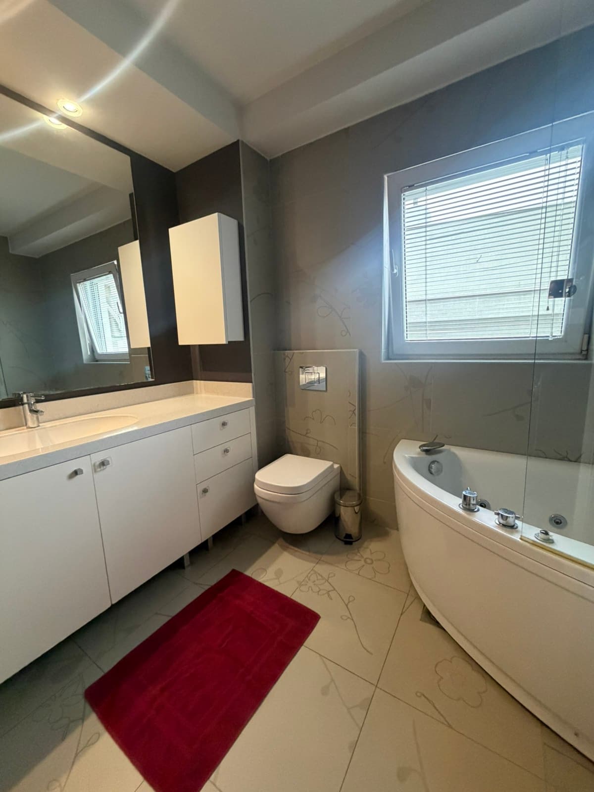 Комплетно опремен стан 101м2 на Водно - За Продажба - Водно - Слика 13