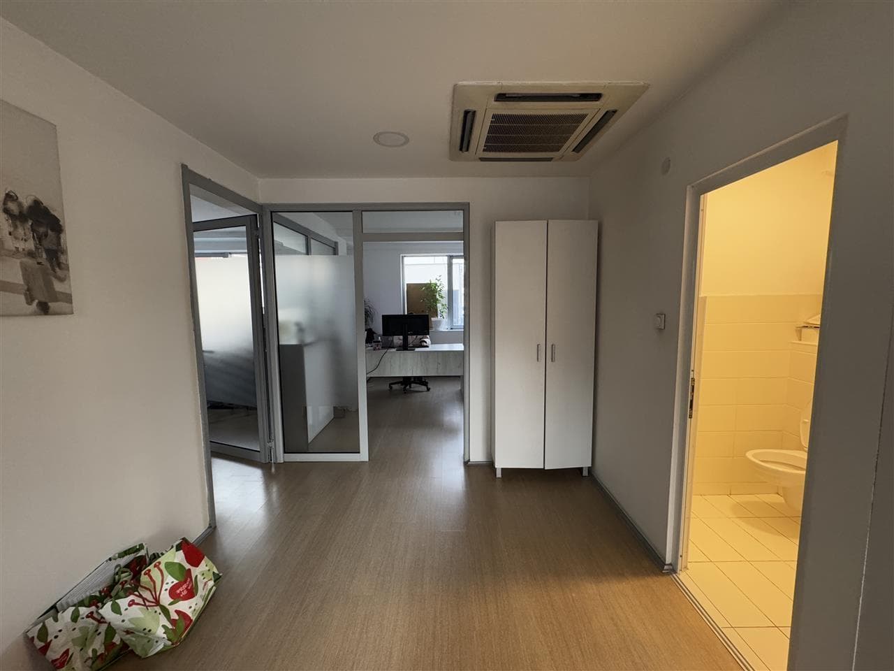 Office space for rent in the Center - 3