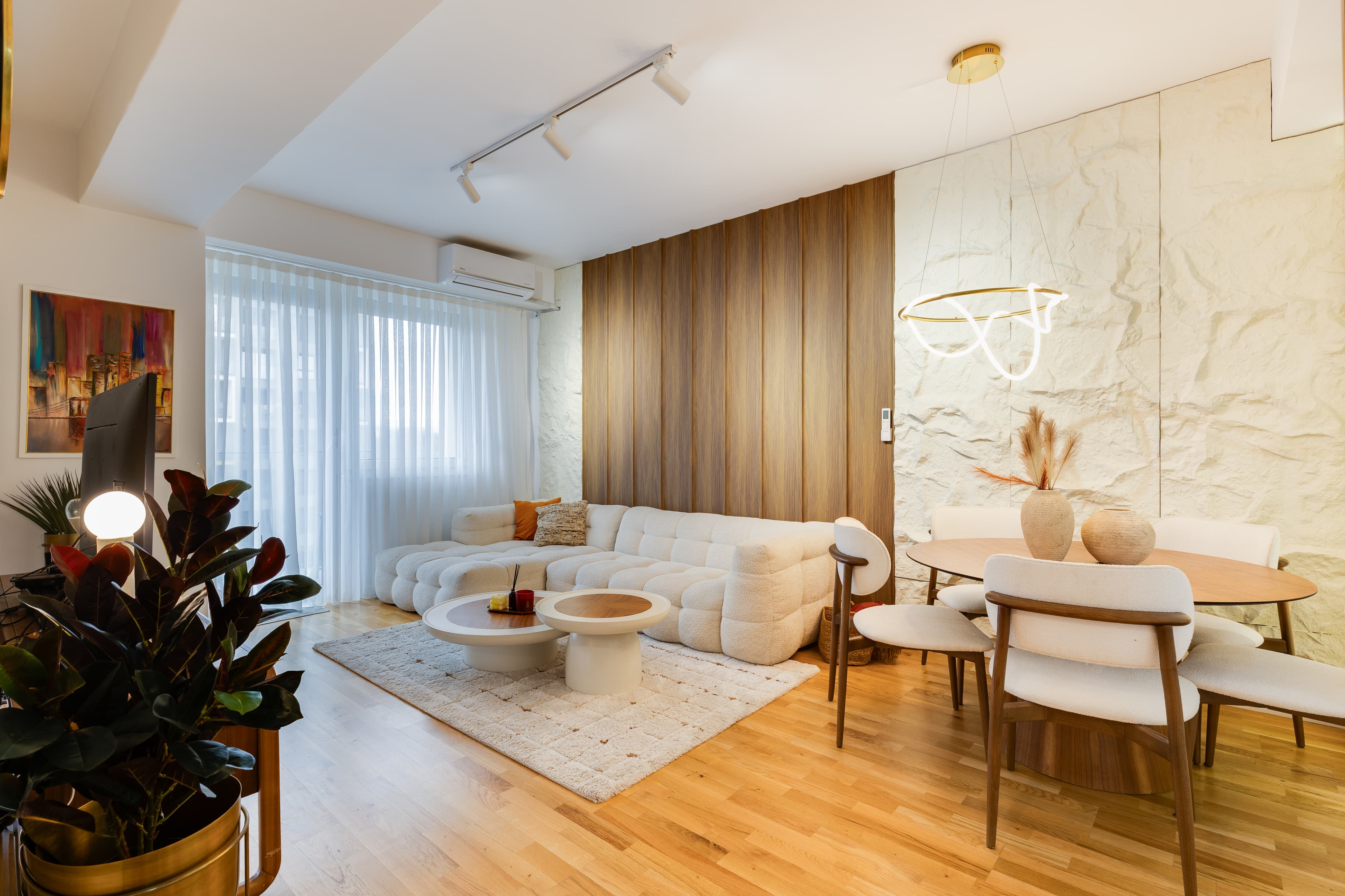 Стилски уреден стан во East Gate - 2