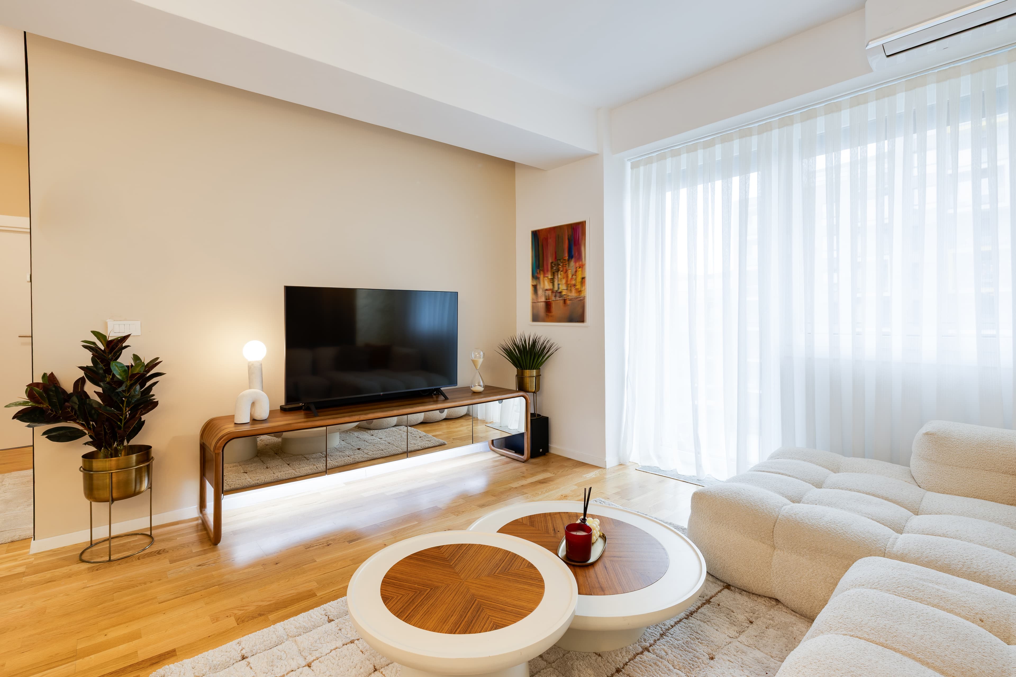 Стилски уреден стан во East Gate - За Изнајмување - Гази Баба - Слика 5