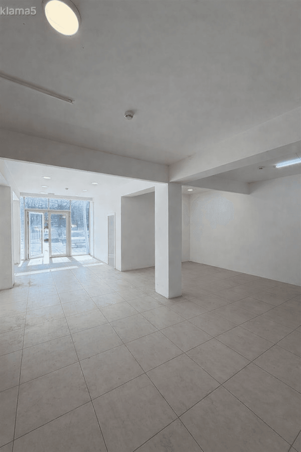 Се изнајмува деловен простор во Гази Баба - За Изнајмување - Гази Баба - Слика 6