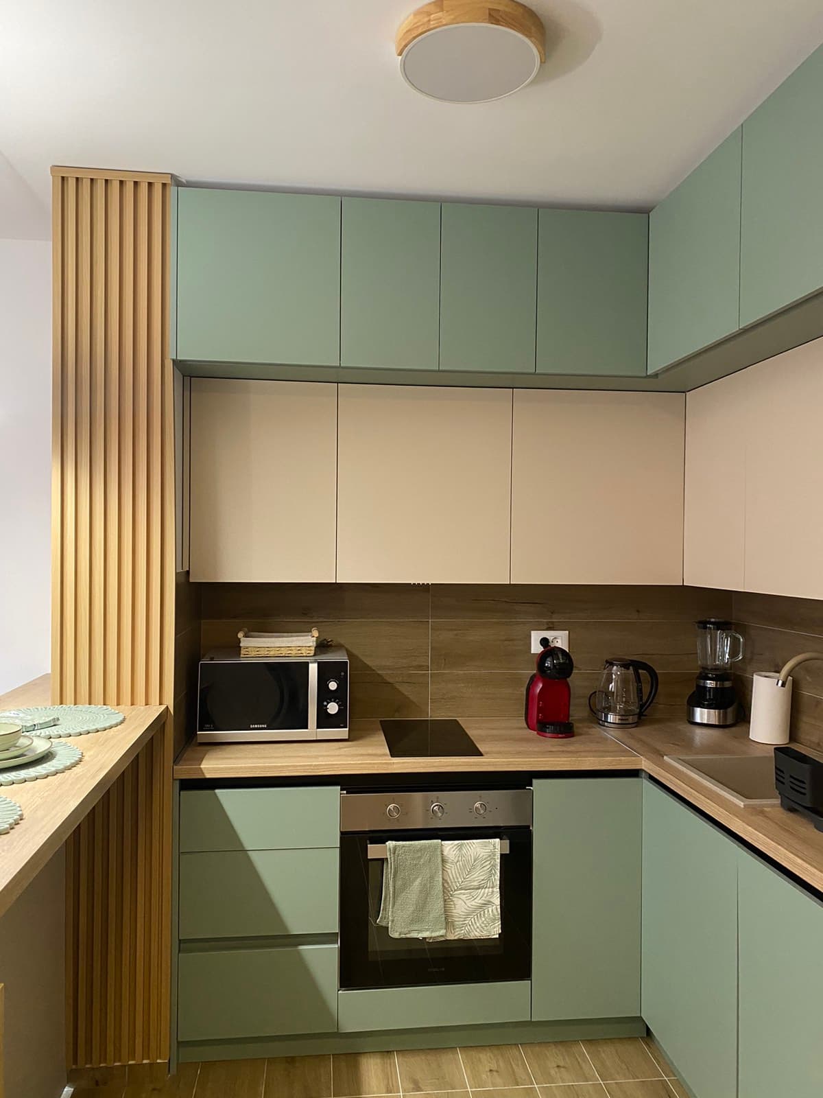 Стан 48м2 во Центар - За Изнајмување - Центар - Слика 7