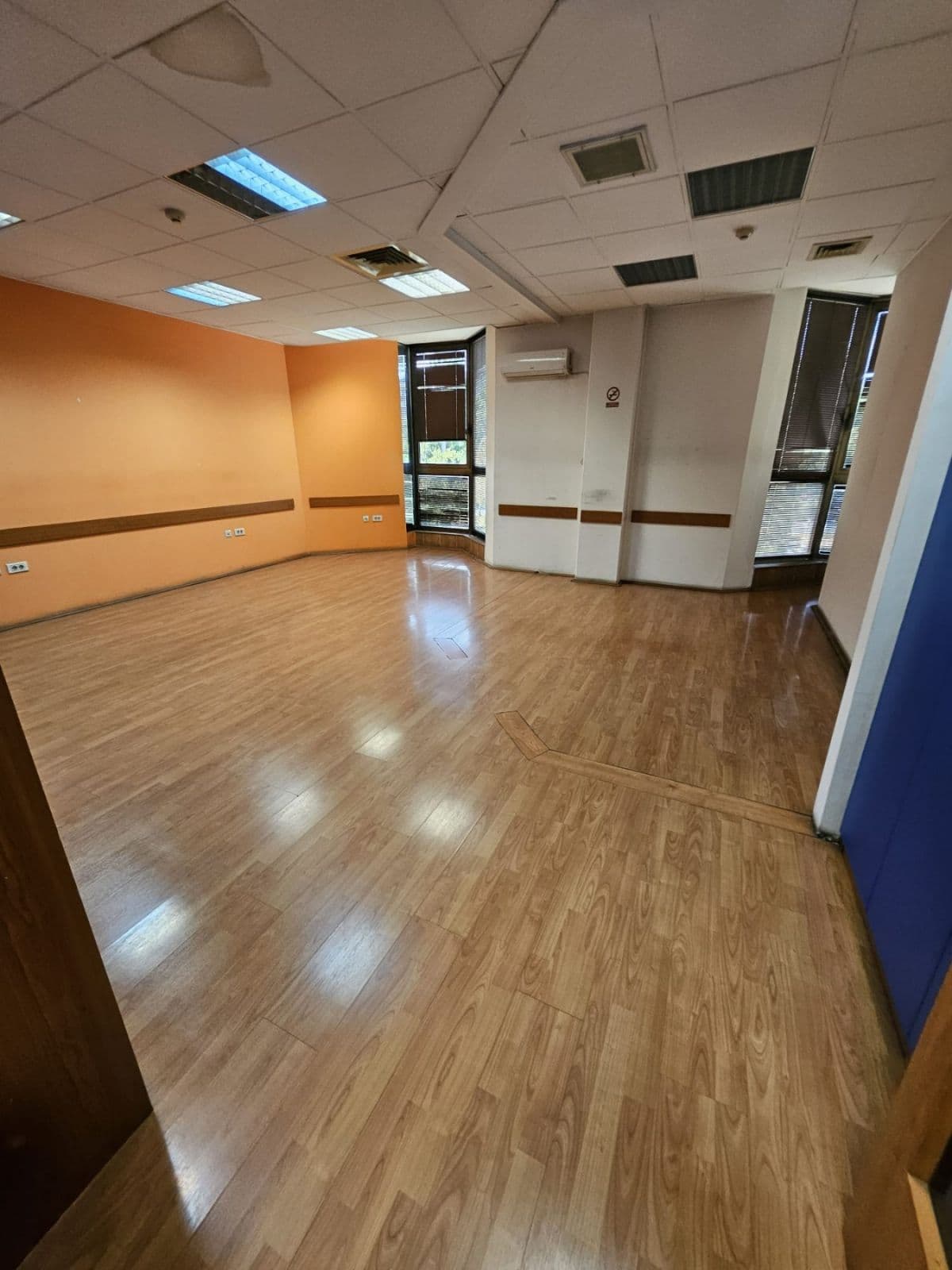 Се изнајмува деловен простор во Аеродром - За Изнајмување - Аеродром - Слика 4