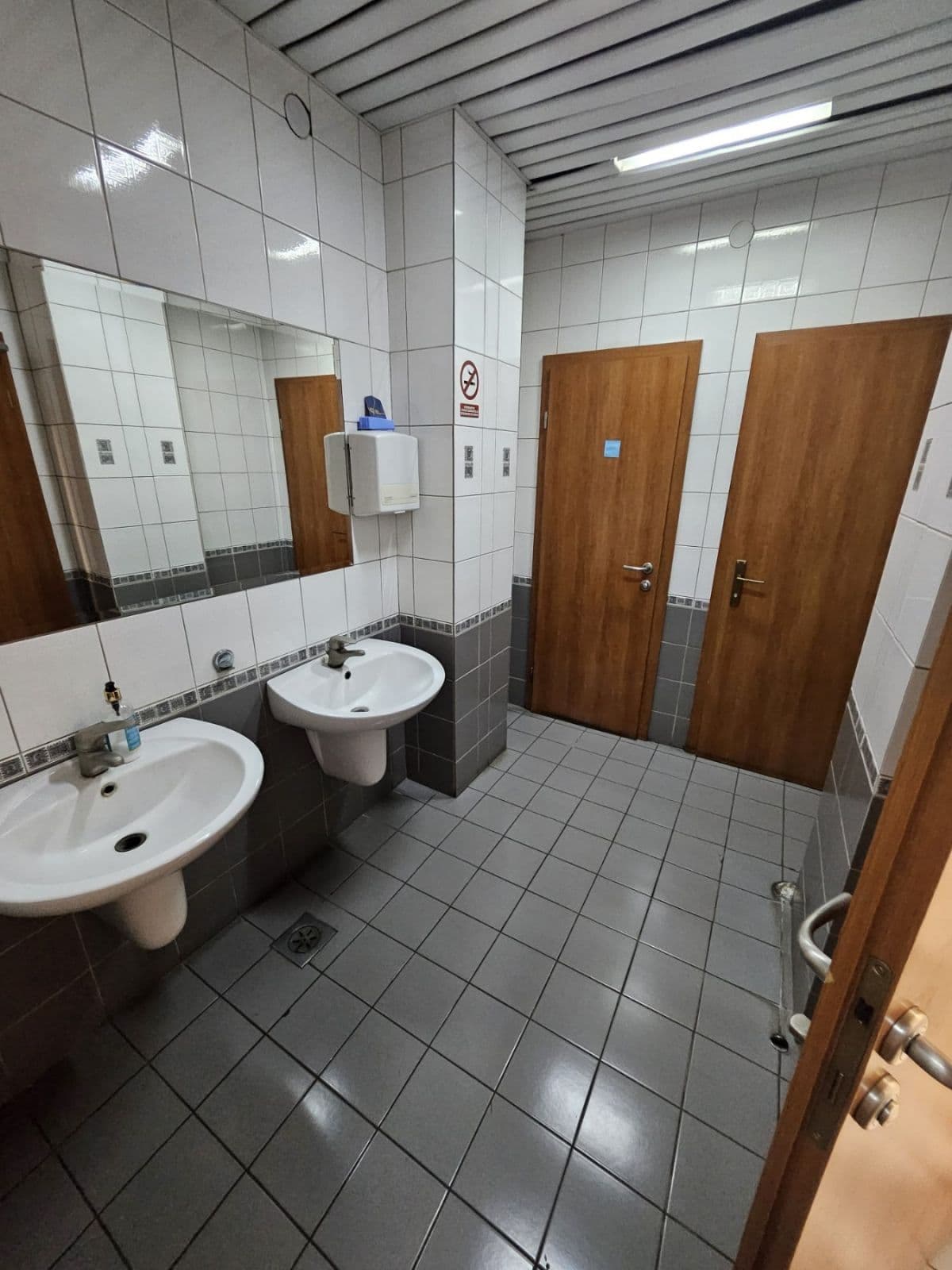 Се изнајмува деловен простор во Аеродром - За Изнајмување - Аеродром - Слика 14