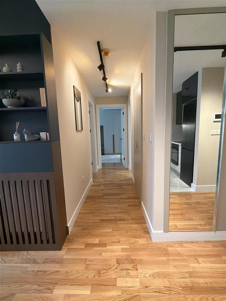 Стан 72м2 во Diamond - За Изнајмување - Скопје - Слика 7