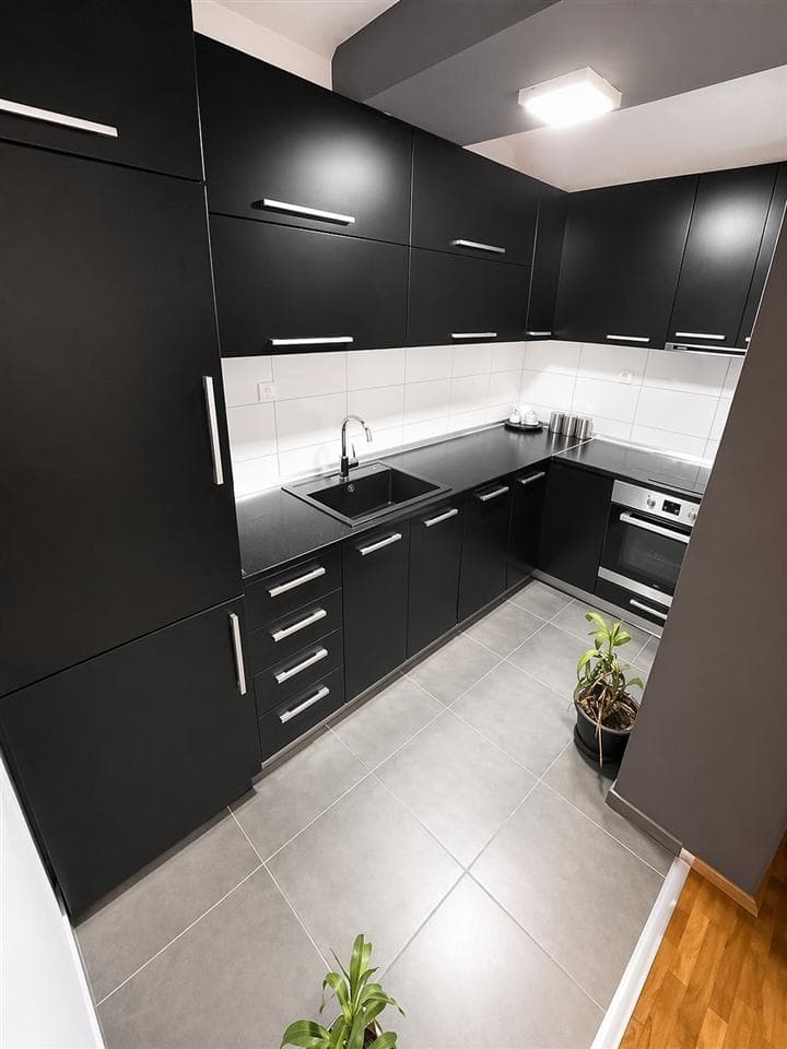 Комплетно опремен стан 77м2 во Сопиште - 3