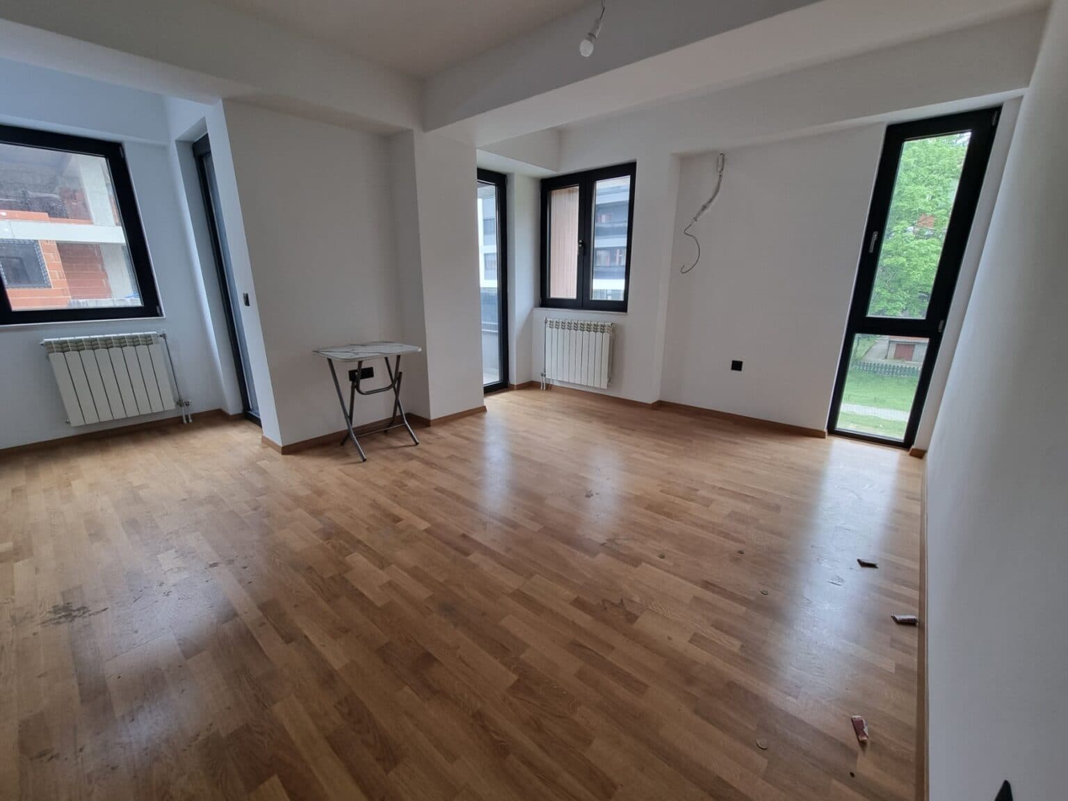 Стан 80м2 во Центар - Слика 12