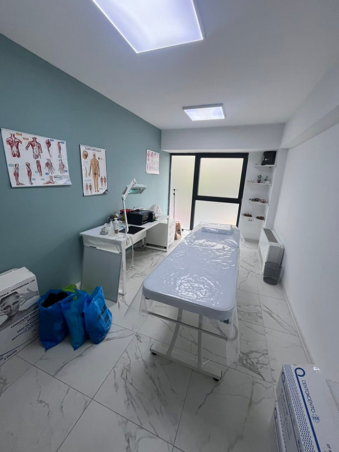 Се изнајмува деловен простор во Карпош - Слика 10