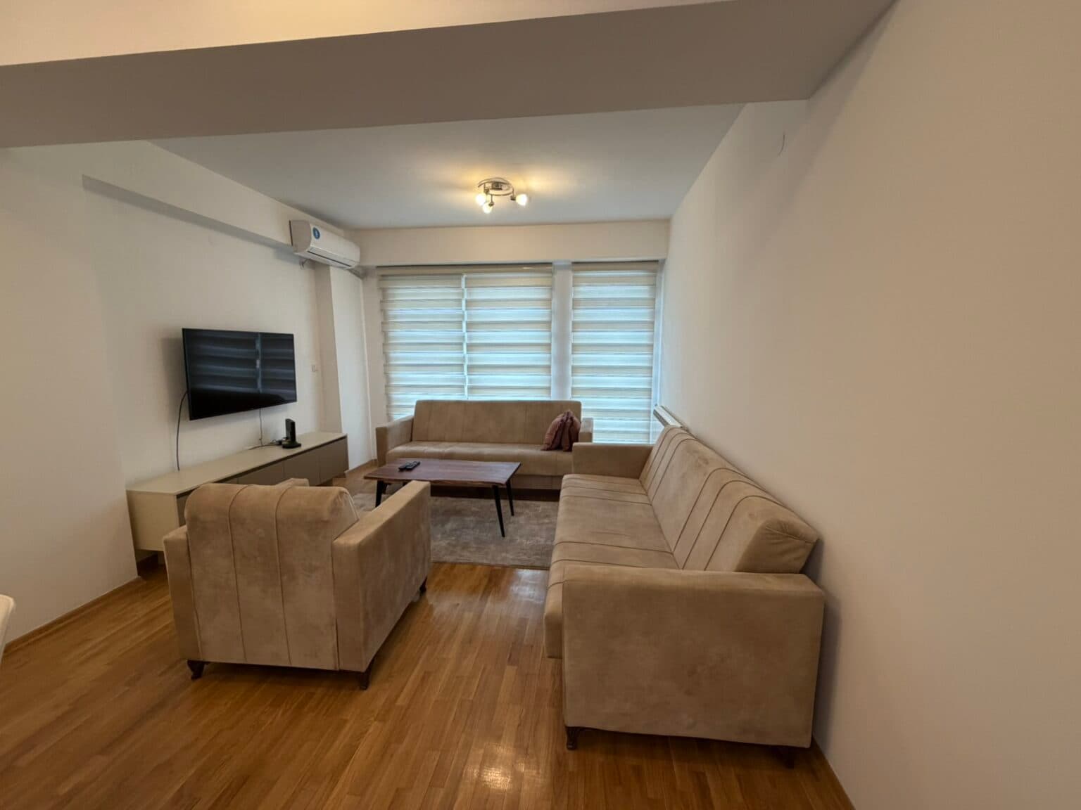 Стан 77м2 во Центар - Слика 1