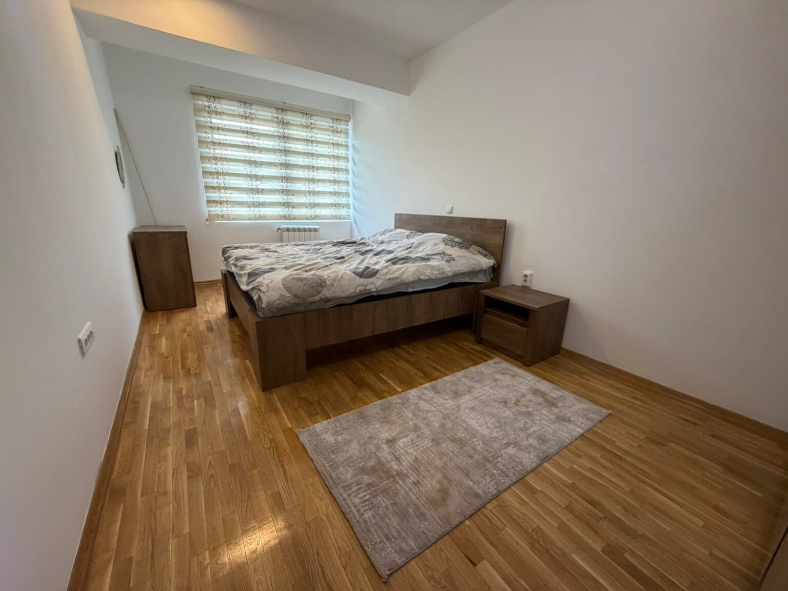 Стан 77м2 во Центар - Слика 8