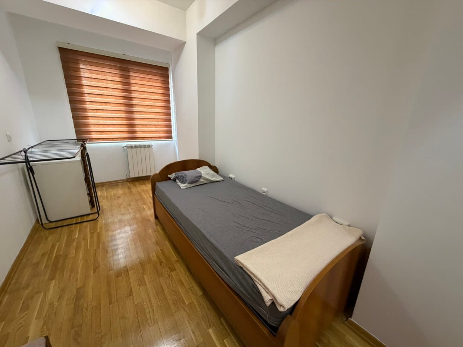 Стан 77м2 во Центар - Слика 9