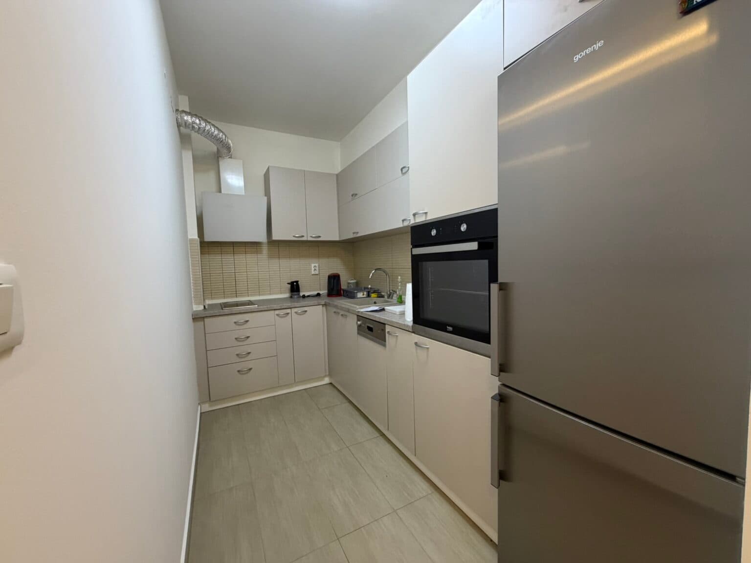 Стан 77м2 во Центар - Слика 5