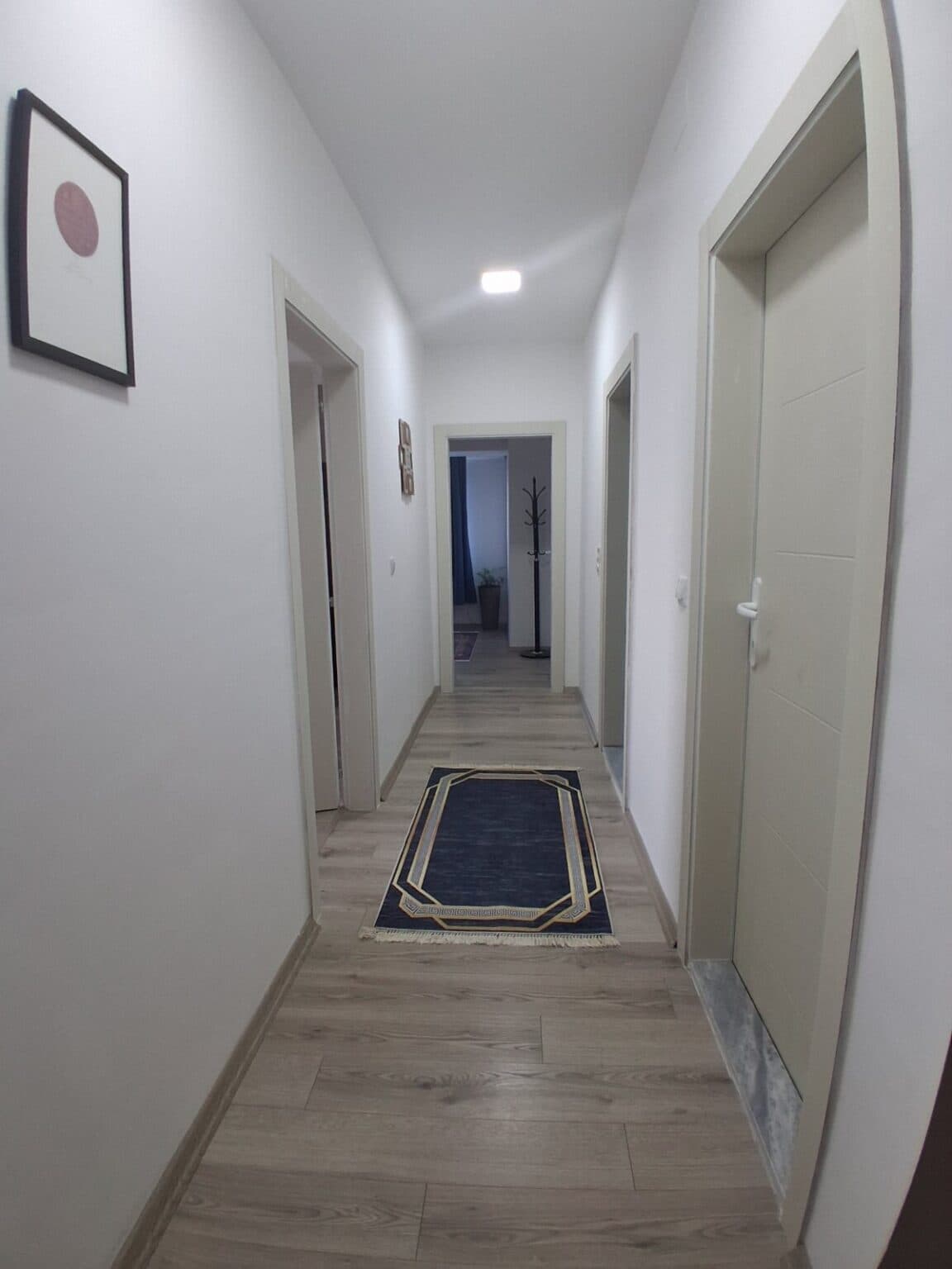Apartment 100 m² in Gjorče Petrov - For Rent - Skopje - Image 4